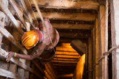 Moonstone Mine | walklankatours.com