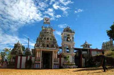 Walk Lanka Tours Koneshwaram Hindu Temple | walklankatours.com