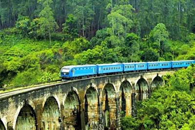 Walk Lanka Tours Nine Arch Bridge | walklankatours.com