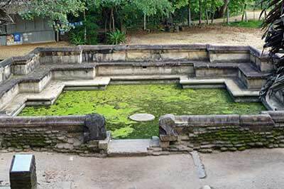 Polonnaruwa | walklankatours.com