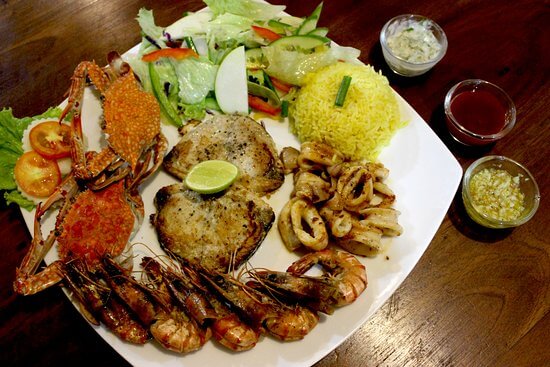 Mirissa Sea Food | walklankatours.com