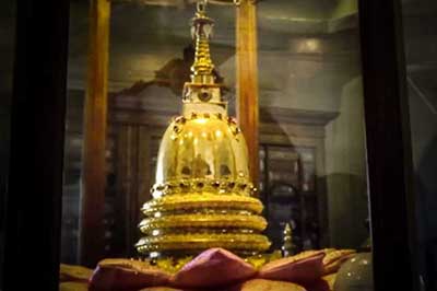 Tooth Relic Temple | walklankatours.com
