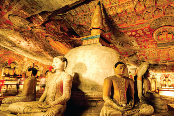 Dambulla Cave Temple | walklankatours.com
