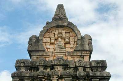 Nalanda Gedige Temple | walklankatours.com