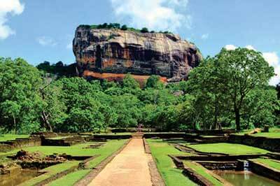 Sigiriya Rock Fortress | walklankatours.com