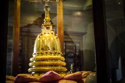 Tooth Relic Kandy | walklankatours.com